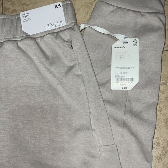 NWT STYLUS jogger pants - Picture 2 of 3